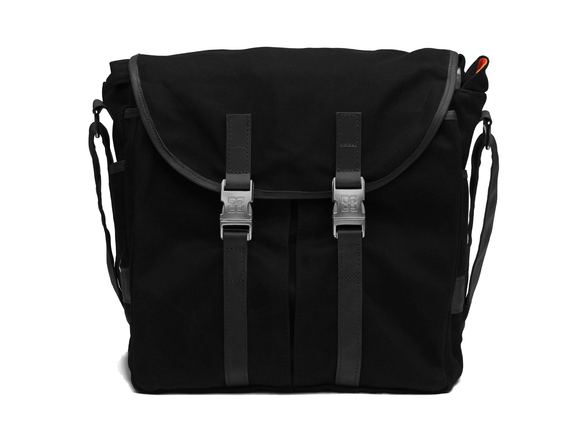 WAXED CANVAS NORTH TO SOUTH MESSENGER BAG. Made in USA
