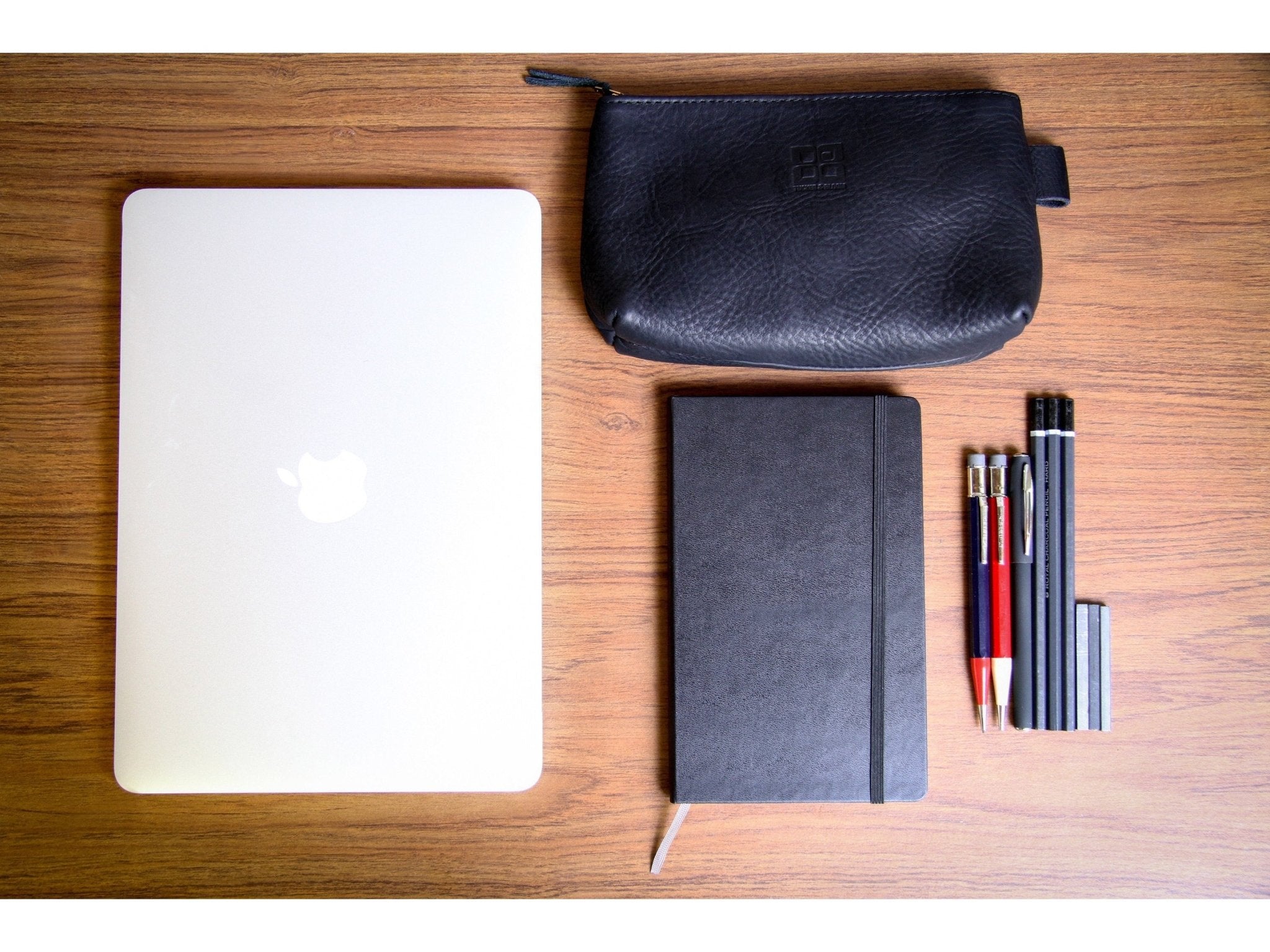 PORTER POUCH - Tucker-Bloom